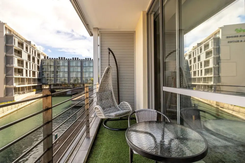 Experience Uninterrupted Comfort Fully Furnished 2br Flat Free From Loadsheding