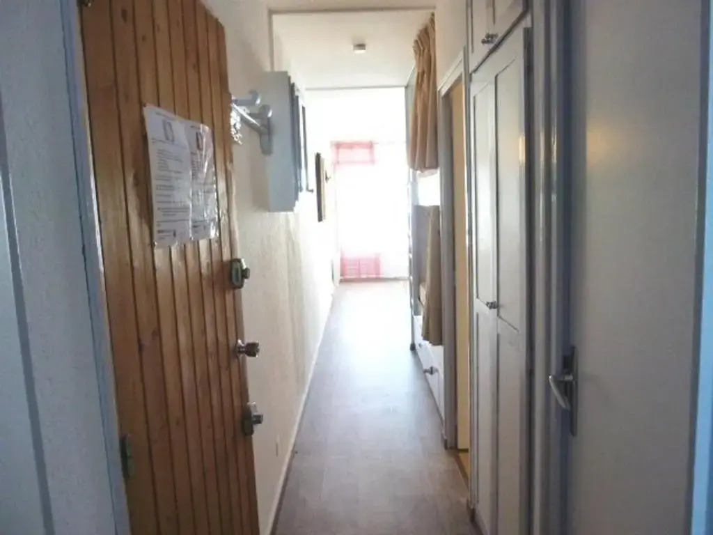 Appartement Arette, 2 pièces, 6 personnes - FR-1-602-46
