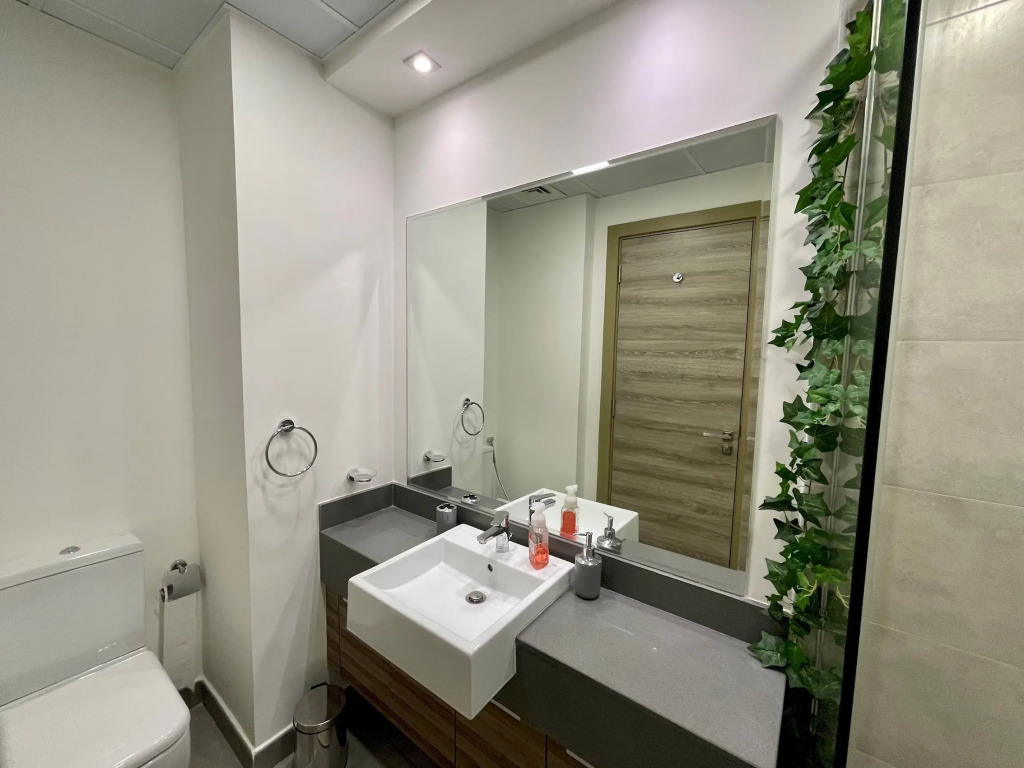Spacious & Cute Studio with Balcony