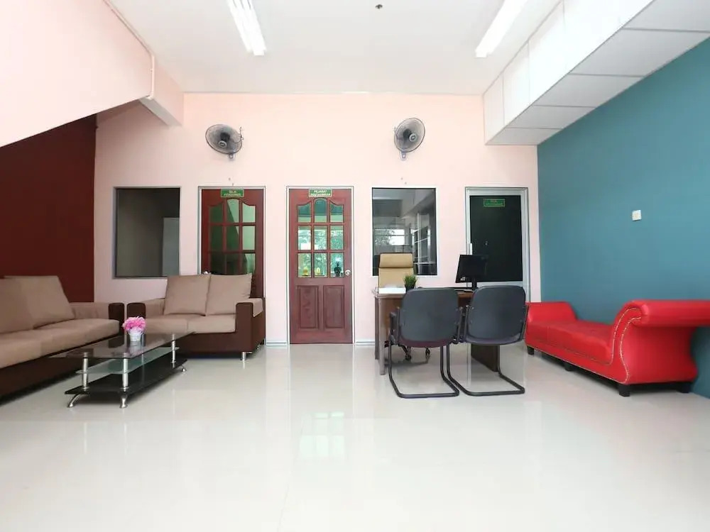 SPOT ON 90163 Kpfb Roomstay 2 - Hostel