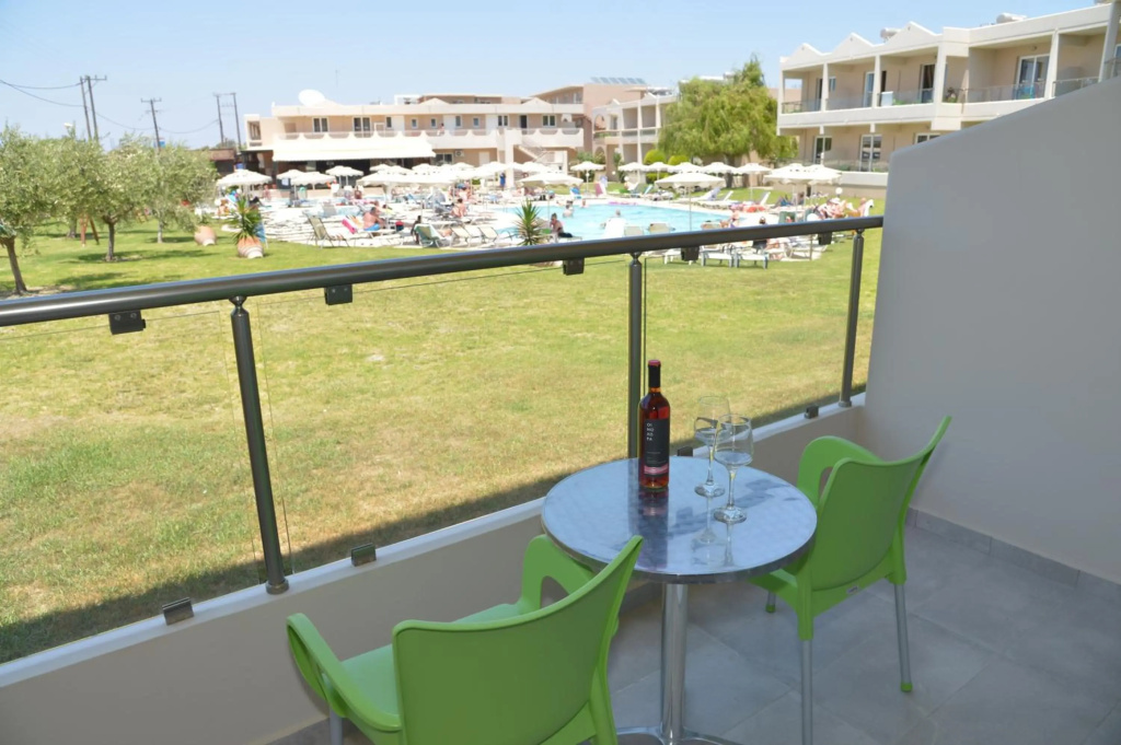 Emerald Hotel