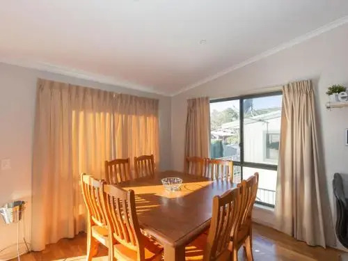 Boronia 4/30 Nettin Circuit