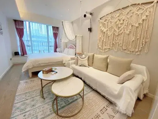 Sukhothai Homestay (Shihua West Road)
