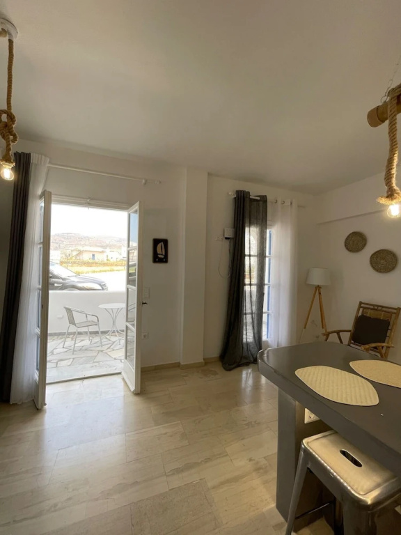 Zen Beach House in Tinos 2