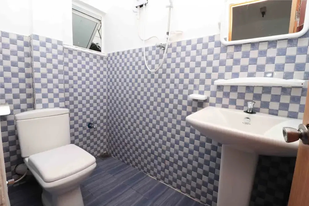 Yoho Oneeli Villa