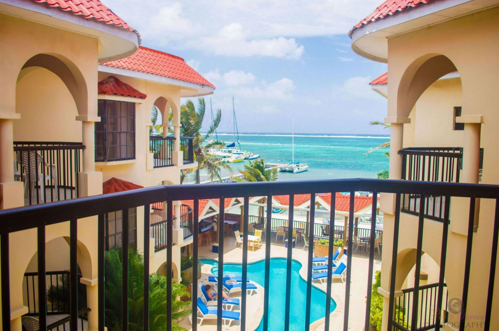 SunBreeze Suites