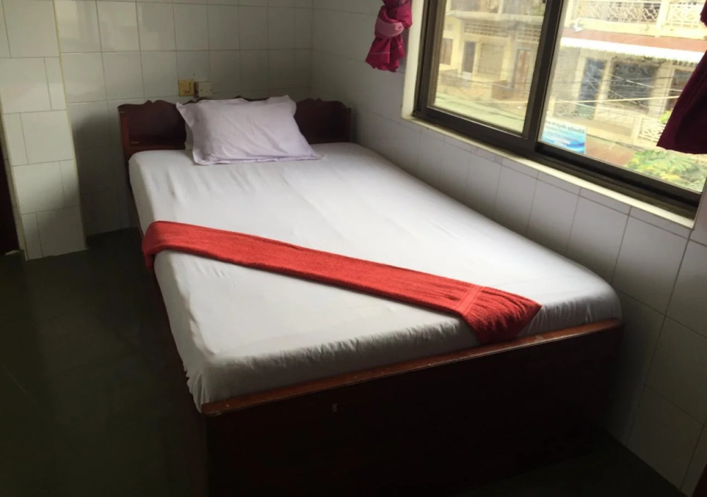 Chhaya Hotel