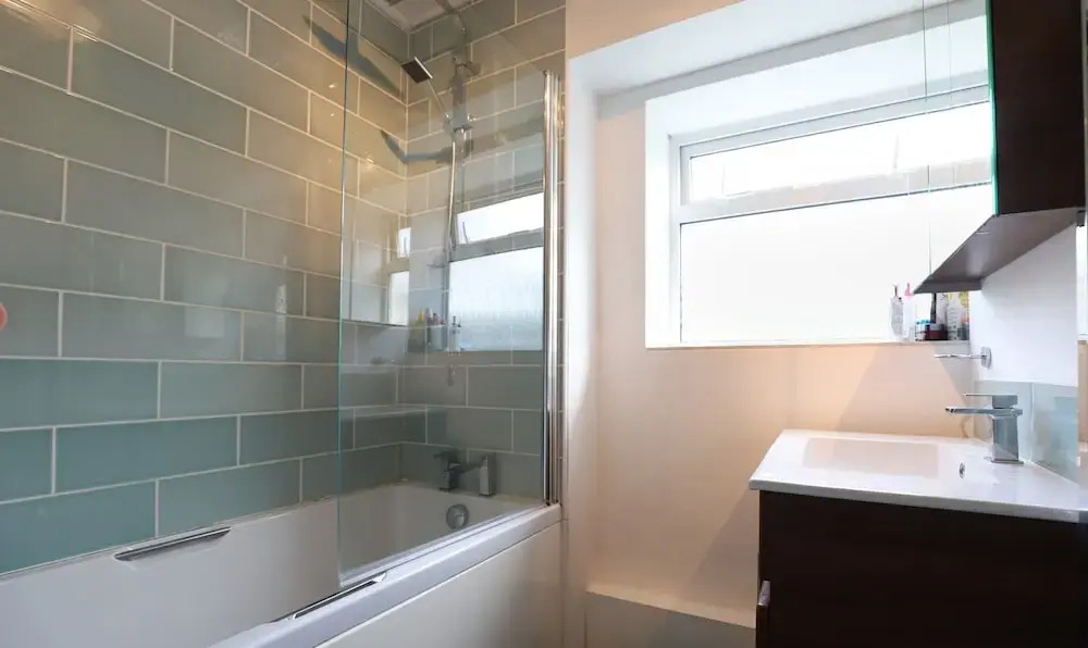 Cosy 1 Bedroom Apartment in the Heart of Wimbledon