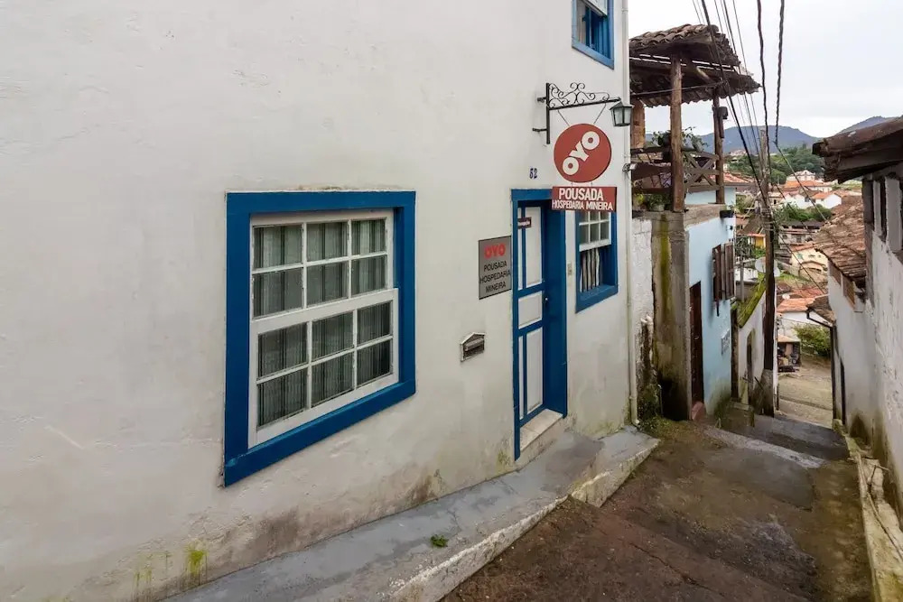 OYO Hospedaria Mineira