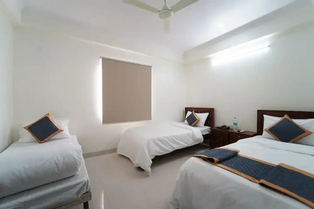 Tushar Group of Hotels - Polo Inn Sez