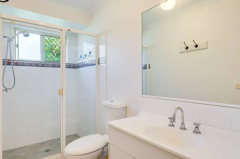 SECRET GARDEN - WiFi - Netflix - Pet Friendly