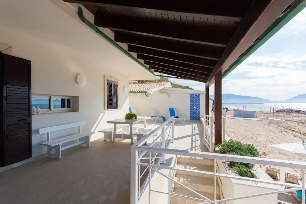 Apartment With 4 Bedrooms in Piano di Trappeto, With Wonderful sea Vie