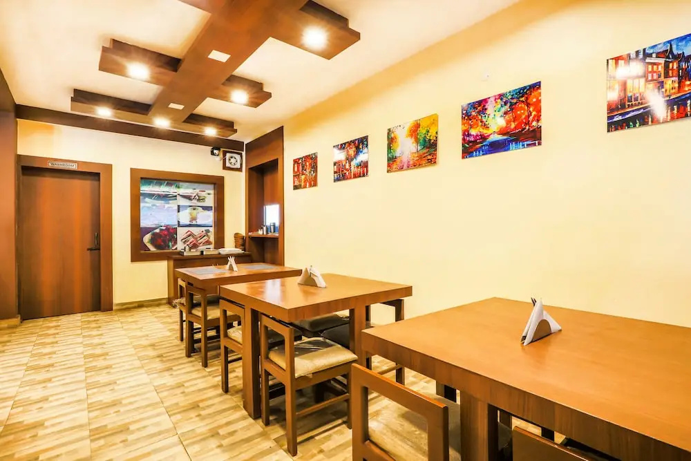 FabHotel City Comforts Inn