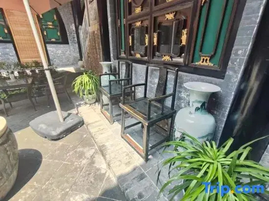 Pingyao Ancient City Weishusheng Folk Inn