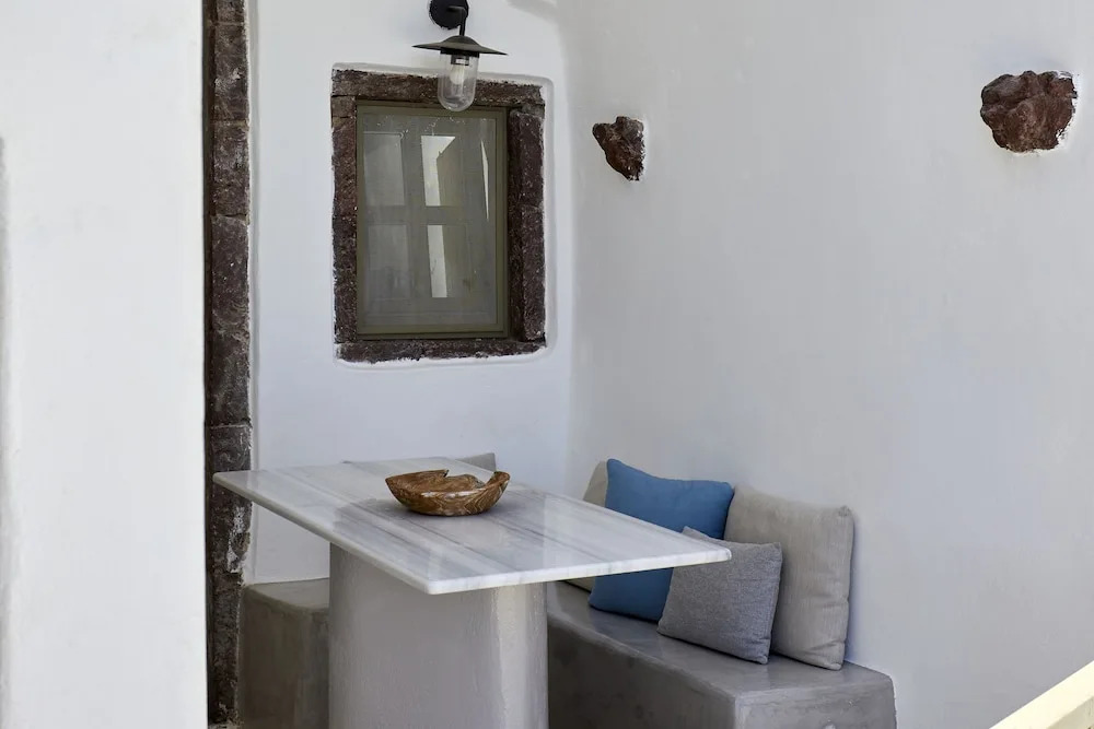 Rhenias Villas