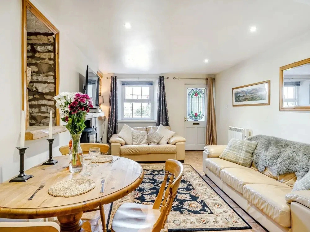 Kidsty Cottage