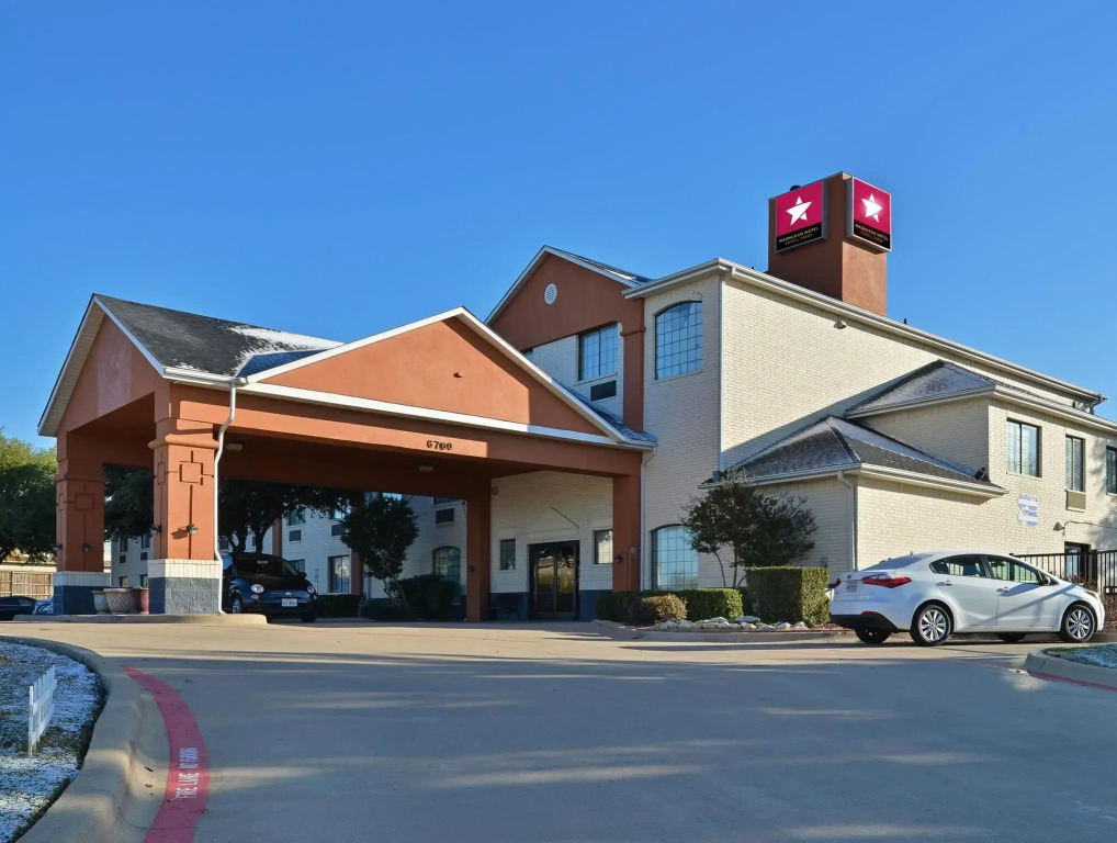 Quality Inn & Suites Fort Worth - Fossil Creek