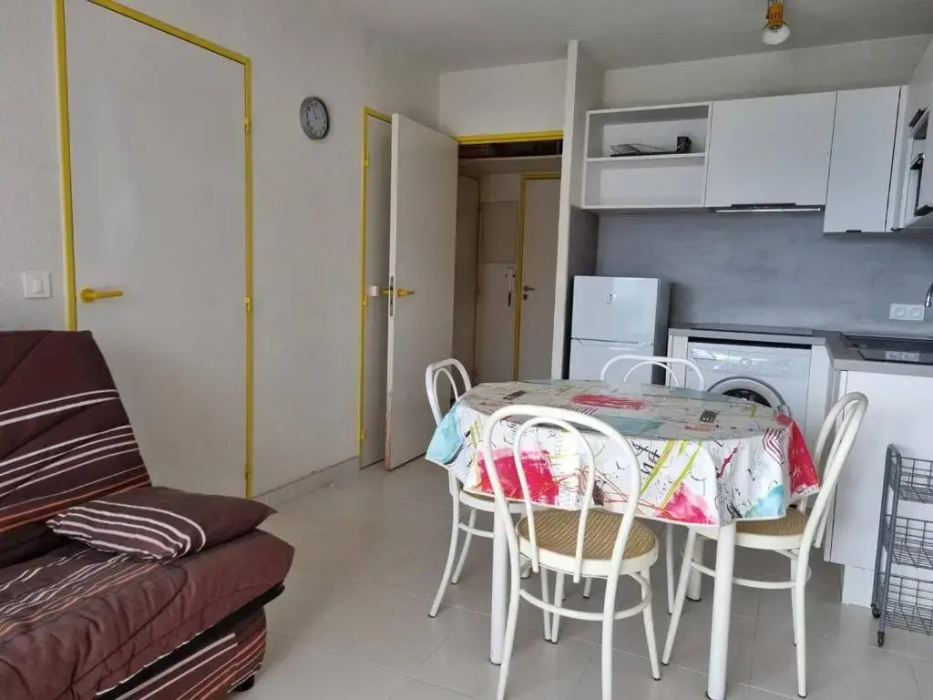 Appartement Argelès-sur-Mer, 2 pièces, 6 personnes - FR-1-388-117