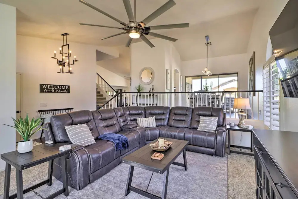 Complimentary Heated Pool: Goodyear Getaway!