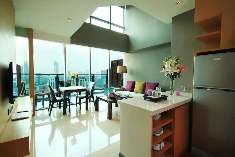 Holiday Mansion Bangkok