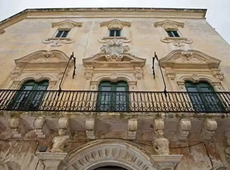 Palazzo Senape De Pace
