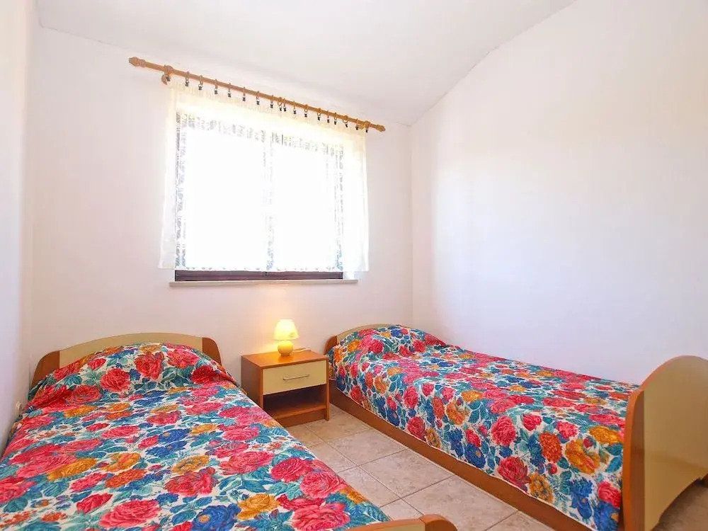 Apartment 1460