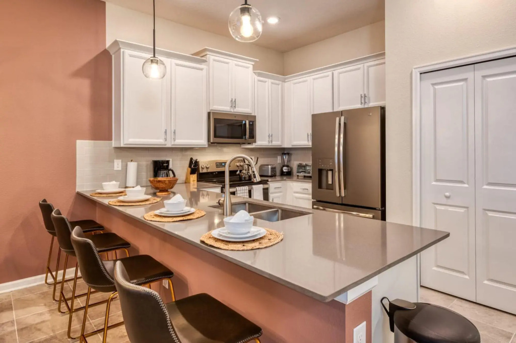 Comfortable and charming home near Disney