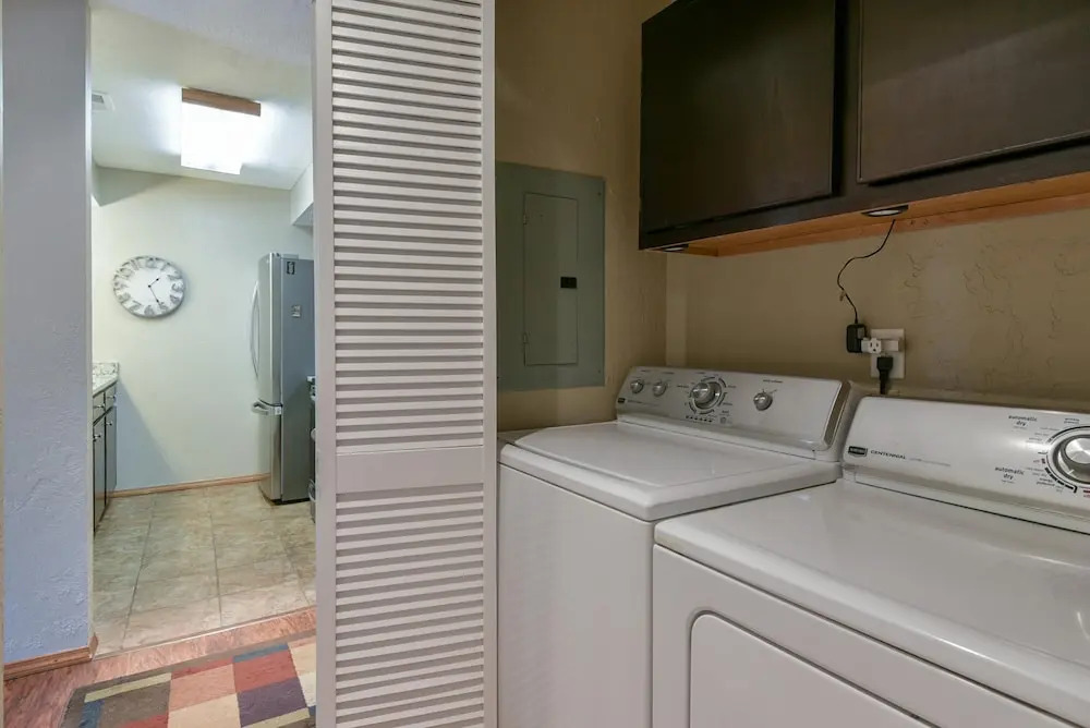 Matchplay - Resort Amenities W/ Indoor Pool - Comfort Meets Style and Fun!