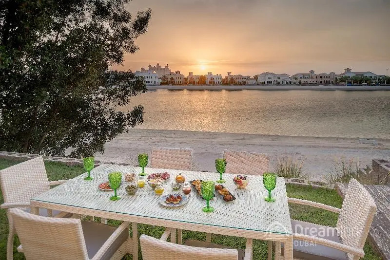 Dream Inn Dubai - Palm Villa