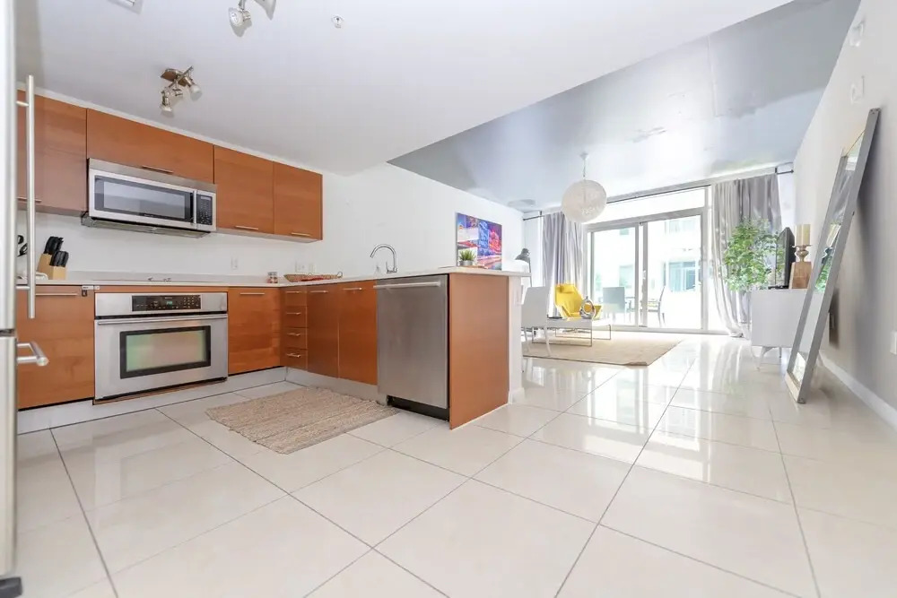 Miami World Rental - Midtown 507