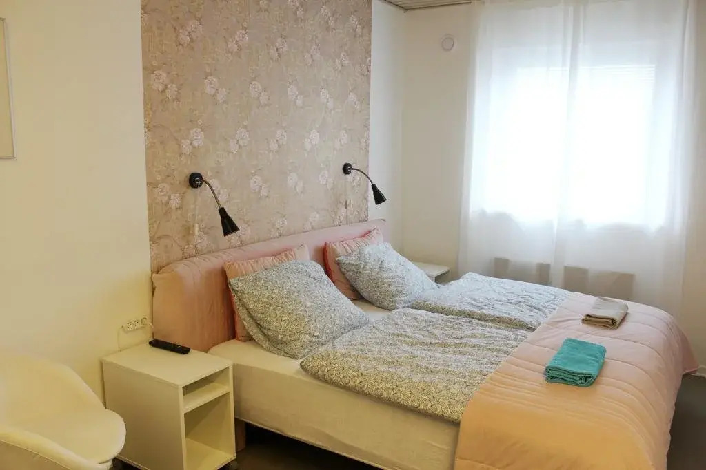 Hine Bakke Bed And Breakfast