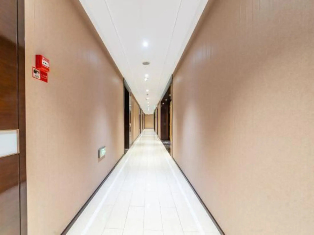 Good Morning Hotel(hangzhou xintiandi shopping mall store)