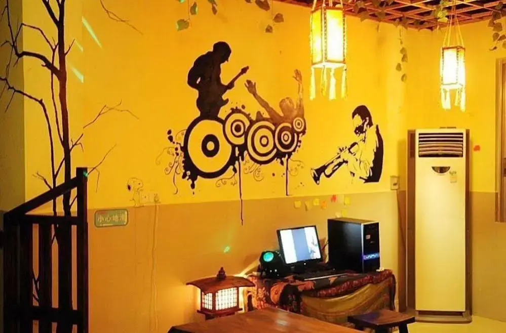 Danxia Yinxiang Inn(丹霞山欢乐丹霞行客栈)