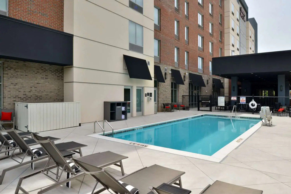 Hampton Inn & Suites Greensboro Downtown, Nc