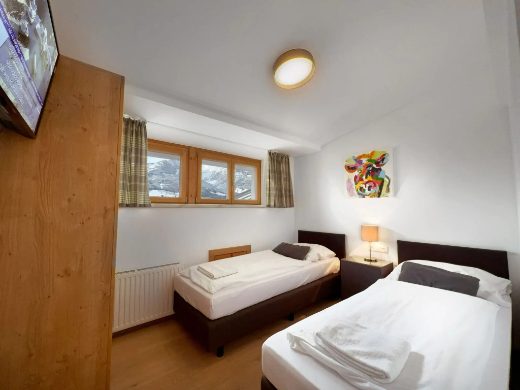 Hilltop apartment in Piesendorf with balcony