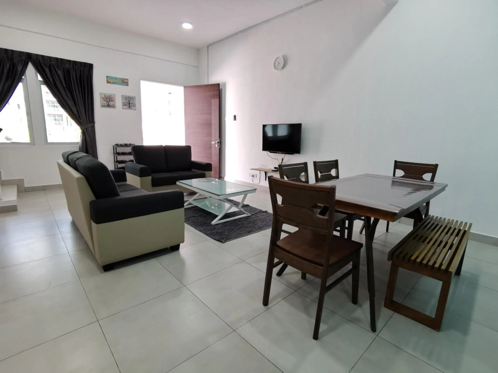 My Homestay N43  @ Golden Hills Night Market