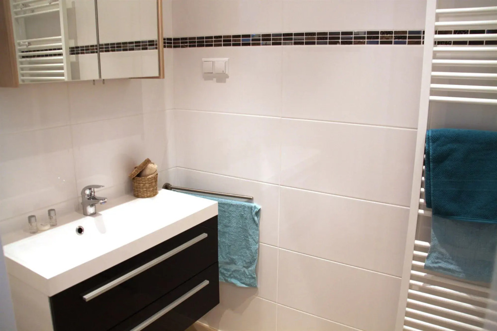 CheckVienna – Apartment Huglgasse