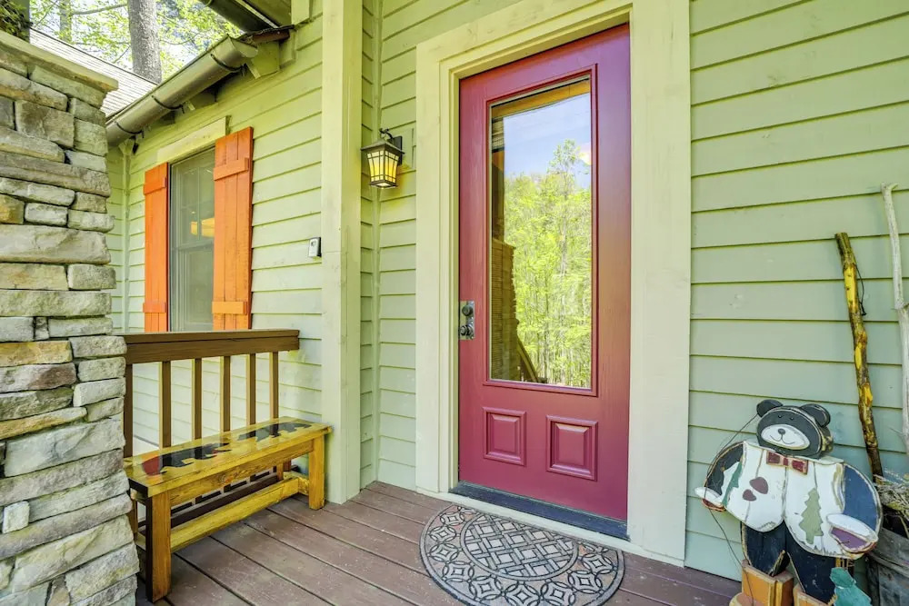 4 Mi to Lake: Tuckasegee Gem w/ Pool, Beach Access