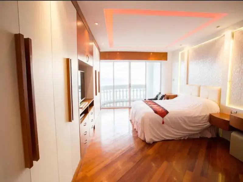 No.707@Park Beach Condominium