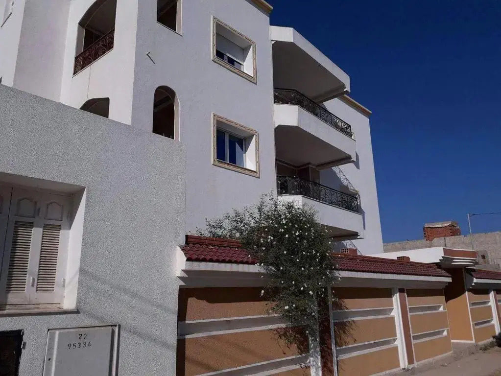 Miriam Apartments