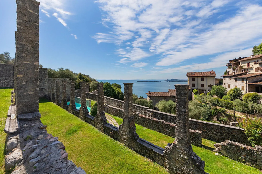 Lemon House 3 by Wonderful Italy