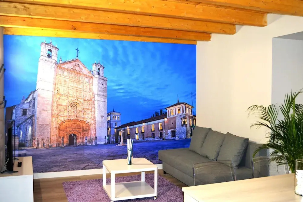 Apartamentos GO - Leopoldo Cano Center