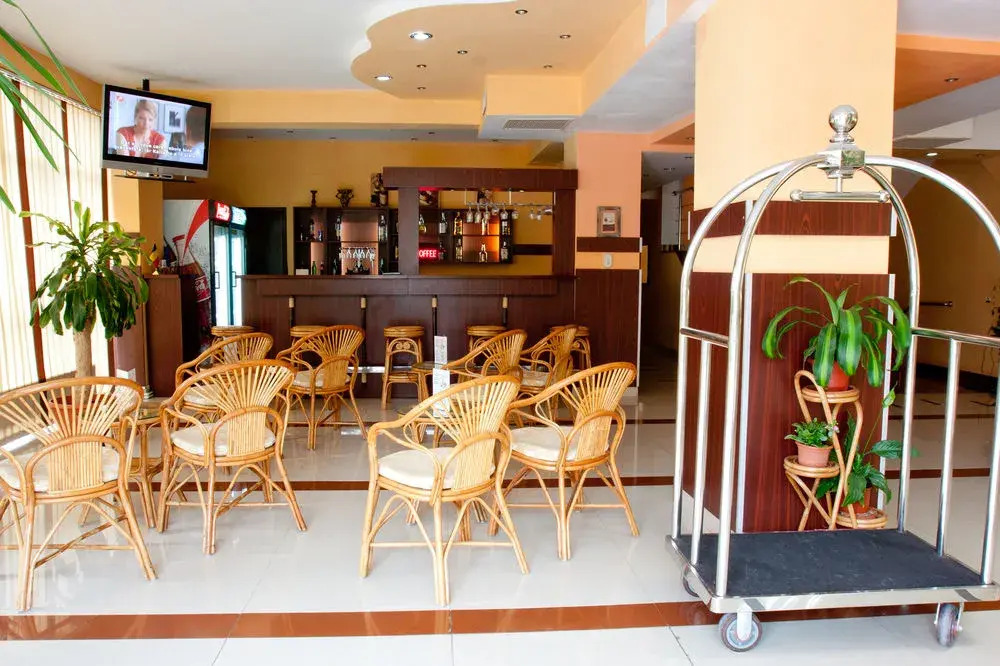 Denisa Hotel