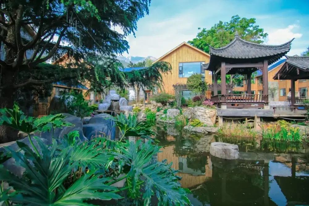 Rongju Sliver Lake Hotel
