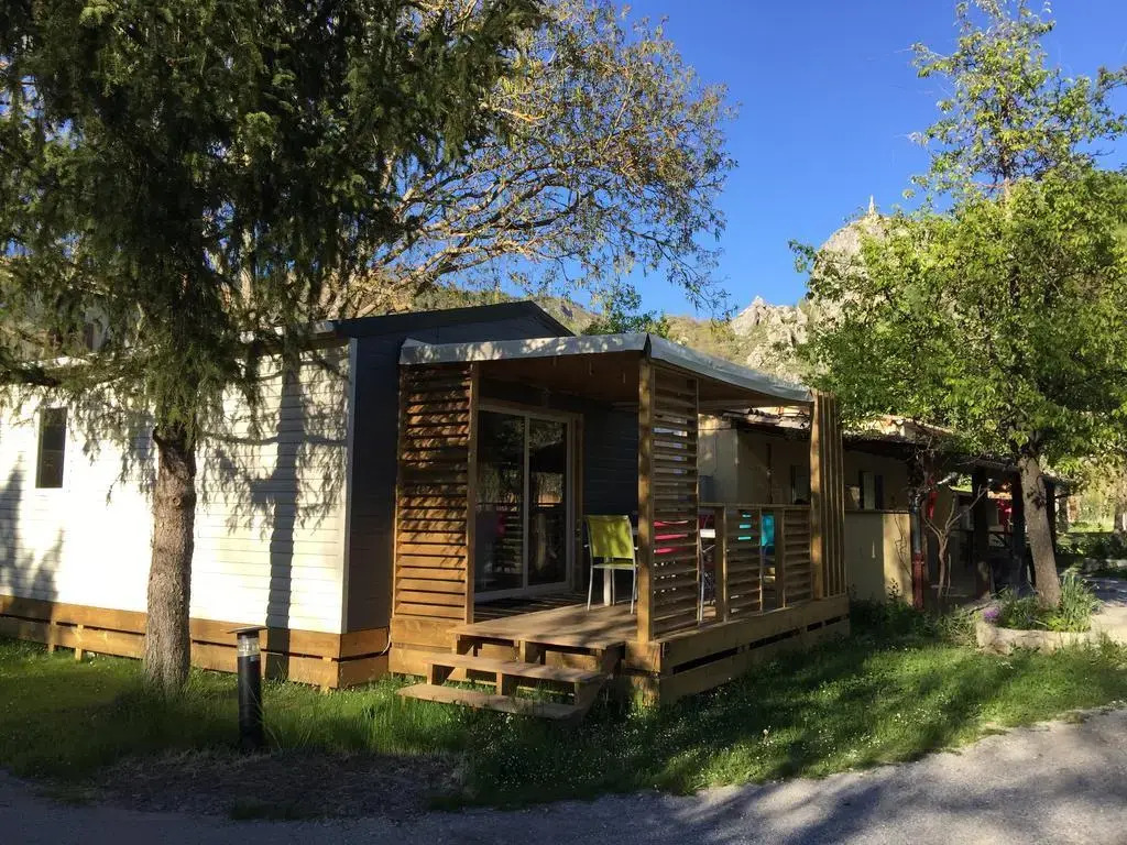 Camping Frédéric Mistral