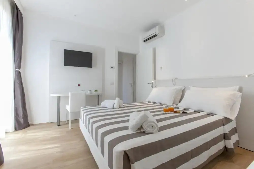 Hotel Houston Suites