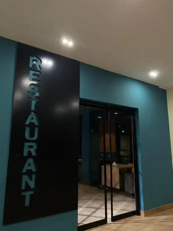 Hotel Qumli Apartment 210