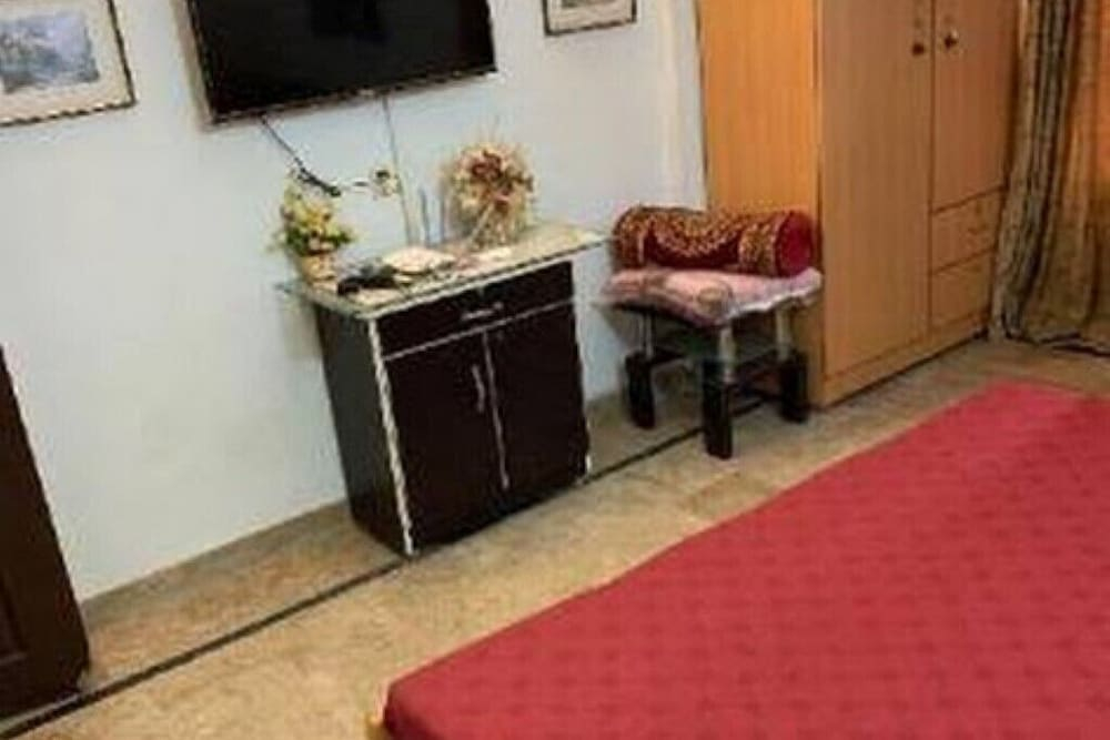 Sea View Karachi DHA Family Guest House