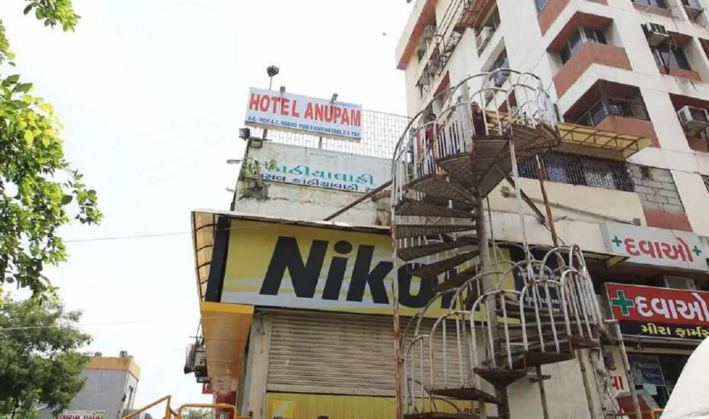 Hotel Royal Plaza