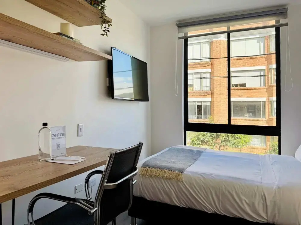 w Radiant 1BR in Santa Barbara